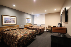 Dunes Inn Wilshire - 