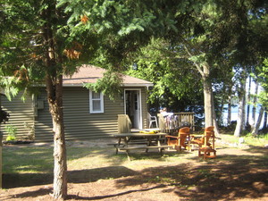 Cloverleaf Cottages